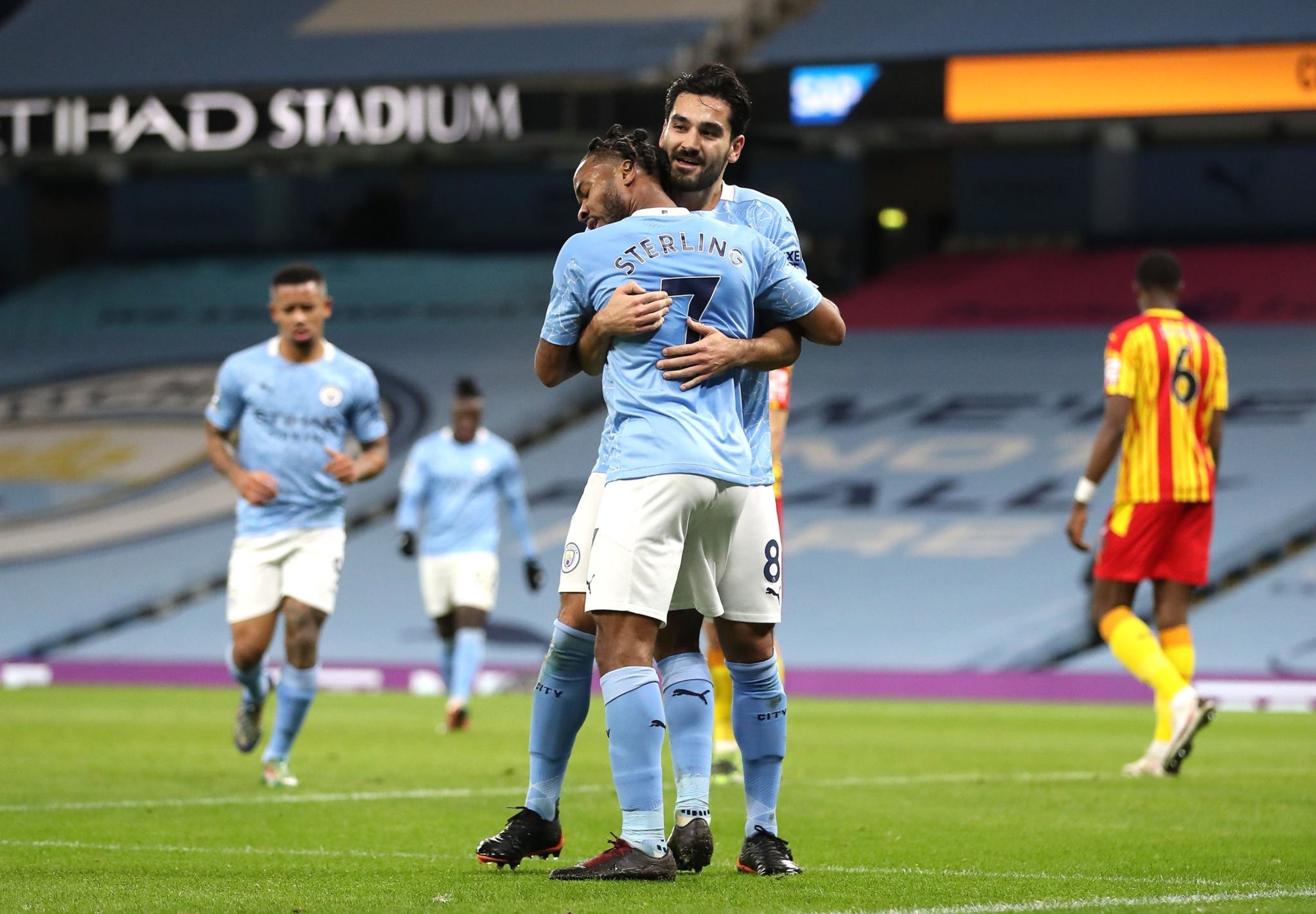 会市场上 会市场上